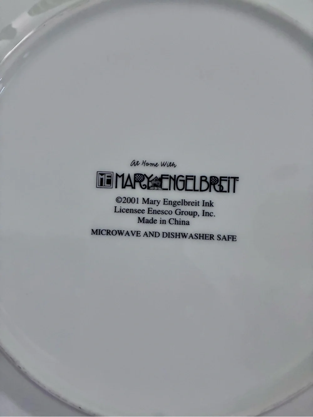 Mary Engelbreit 2001 “Just For Today Be Happy” Plate